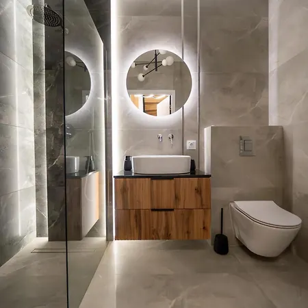 Sky Jagodno Z Jacuzzi Apartment *